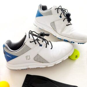 Boys FootJoy (FJ) golf shoes - white/blue - 5y